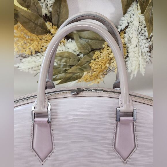 Louis Vuitton Epi Jasmin Lilac Mini BOSTON BAG W/ Dust Bag Unbranded Charm Twill - Picture 8 of 17